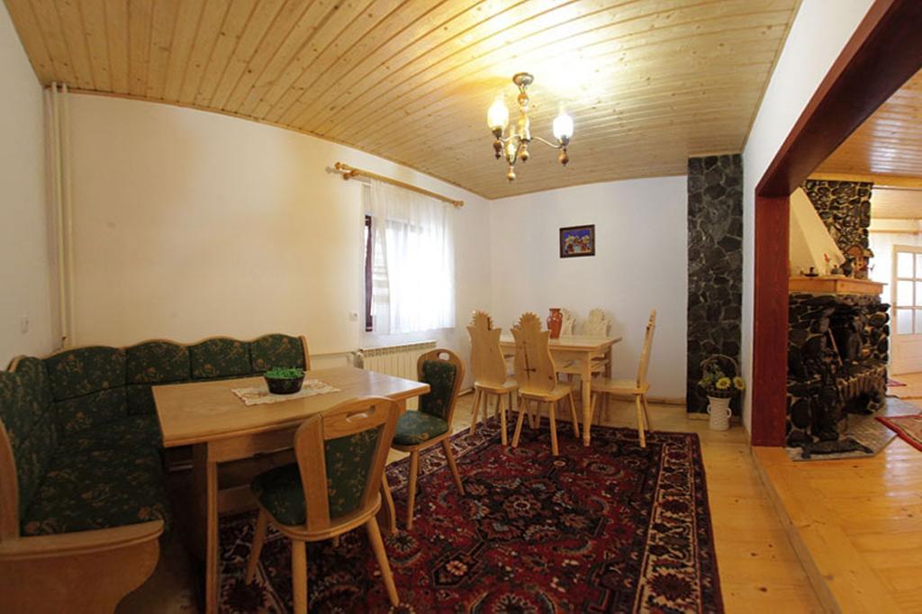 Pensiunea Flori De Camp Vatra Dornei Rom bilde