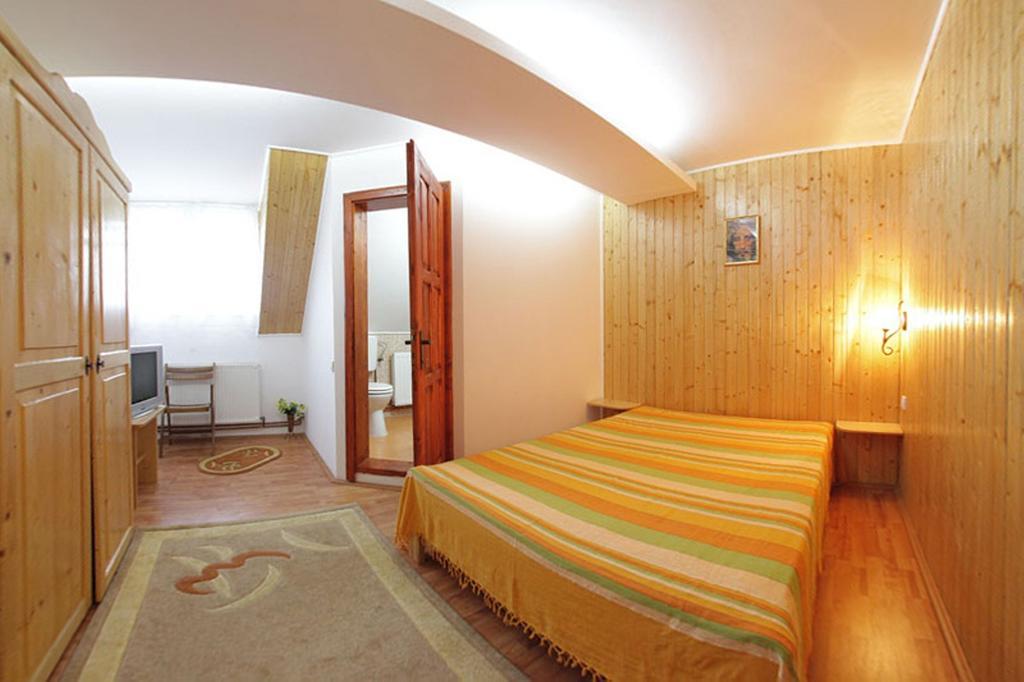 Pensiunea Flori De Camp Vatra Dornei Rom bilde